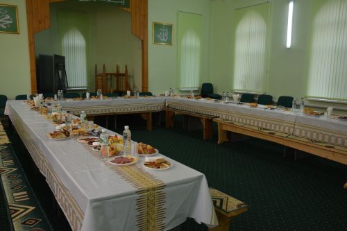 Нурлатцы отмечают Курбан-байрам: в мечетях района прошли праздничные богослужения