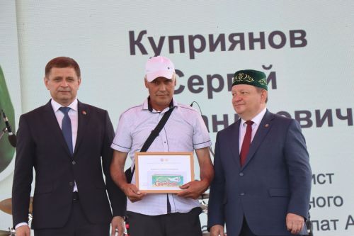 Яркий, шумный, незабываемый: Нурлат с размахом отпраздновал Сабантуй!