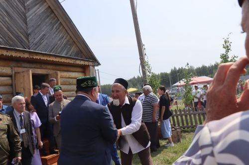 Яркий, шумный, незабываемый: Нурлат с размахом отпраздновал Сабантуй!