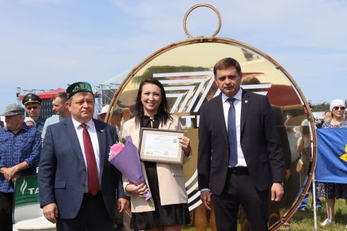 Яркий, шумный, незабываемый: Нурлат с размахом отпраздновал Сабантуй!