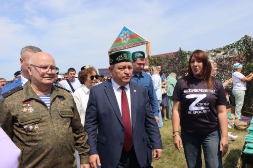 Яркий, шумный, незабываемый: Нурлат с размахом отпраздновал Сабантуй!