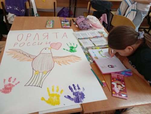 В пришкольном лагере «Маленькая страна» кипит жизнь.