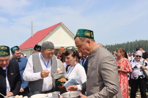 Яркий, шумный, незабываемый: Нурлат с размахом отпраздновал Сабантуй!