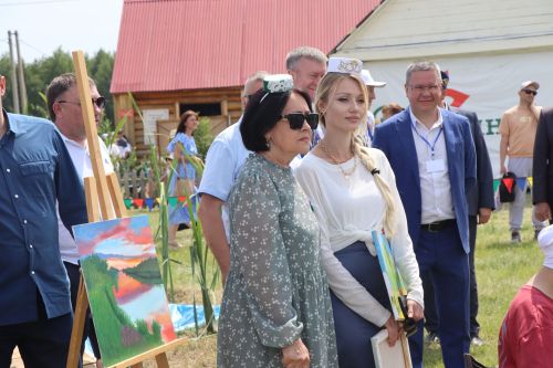 Яркий, шумный, незабываемый: Нурлат с размахом отпраздновал Сабантуй!