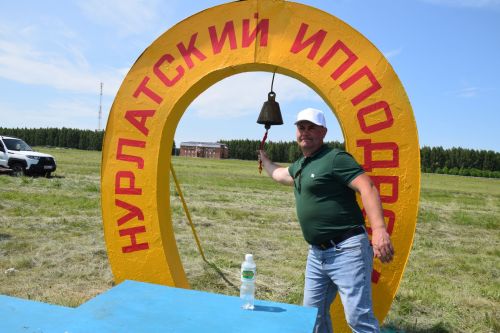 В Нурлате приз «Сельские джигиты» на конно-спортивных соревнованиях завоевал Родимир Кирилов из Чувашской Менчи
