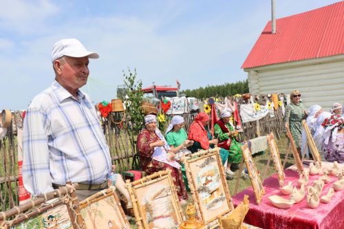 Яркий, шумный, незабываемый: Нурлат с размахом отпраздновал Сабантуй!