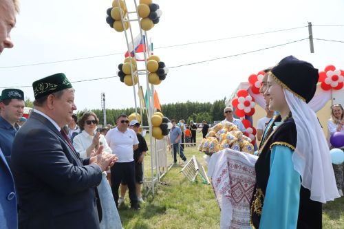 Яркий, шумный, незабываемый: Нурлат с размахом отпраздновал Сабантуй!