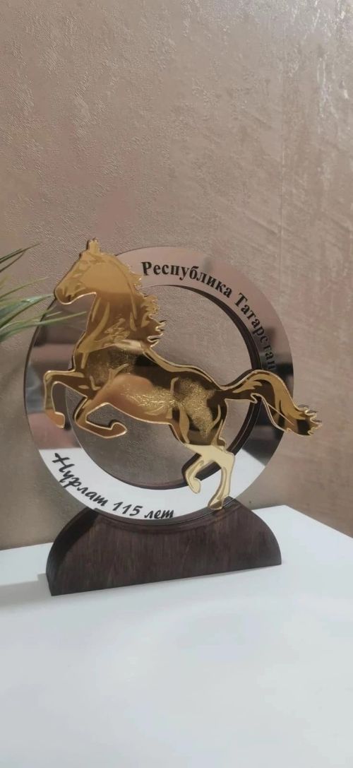 Дамир Ишкинеев посетил производство предпринимателей Нурлатского района