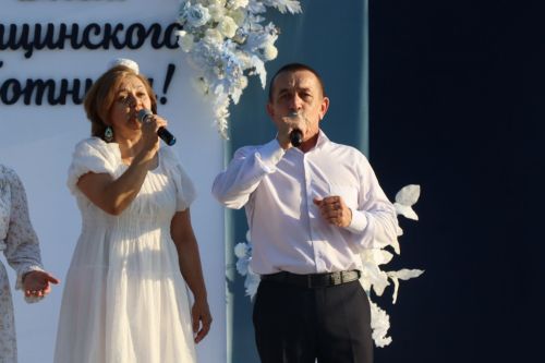Плотнику Нурлатской ЦРБ с 55-летним стажем вручили сертификат на санаторное лечение