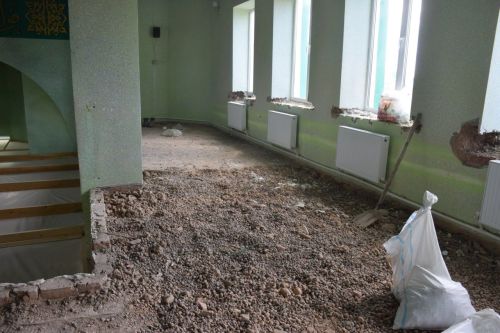 В центральной мечети с 30-летней историей начался капитальный ремонт