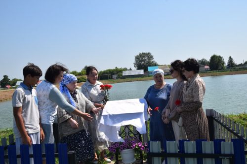 В Бикулове увековечили память бывшего главы Нурлатского района Алмаза Ахметшина