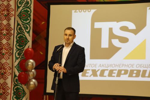 Глава Нурлатского района Дамир Ишкинеев поздравил коллектив «Техсервиса» с 25-летием предприятия