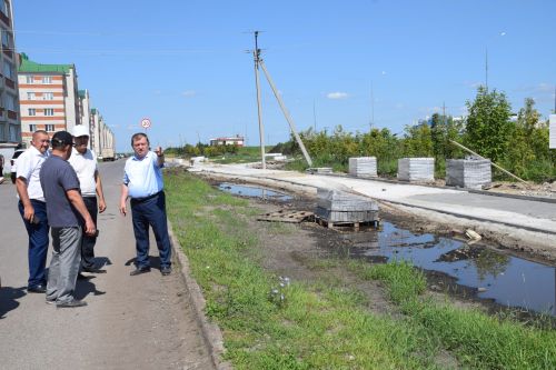 Дамир Ишкинеев посетил объекты строительства и капитального ремонта