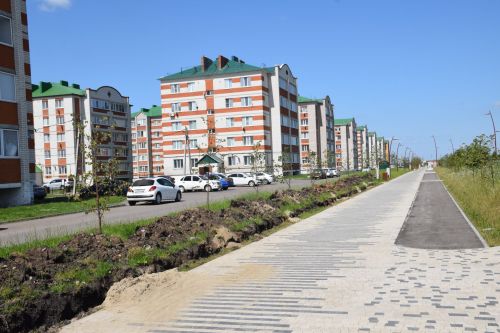 Дамир Ишкинеев посетил объекты строительства и капитального ремонта