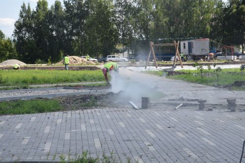 Дамир Ишкинеев посетил объекты строительства и капитального ремонта