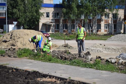 Дамир Ишкинеев посетил объекты строительства и капитального ремонта