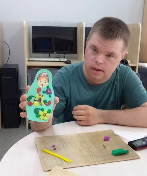 «Добрый Мастер»: В Нурлате ребята создавали пластилиновые наряды для матрешек