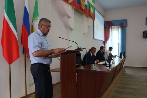 В Нурлате прошло заседание комиссии по координации работы по противодействию коррупции