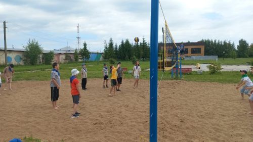 «В стиле Лето»: волейбол, эстафеты и море эмоций в лагере «Мечта»!