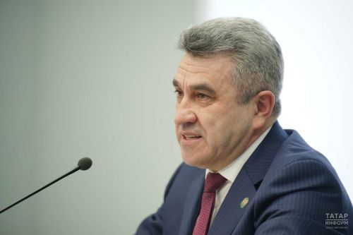 Минобрнауки РТ добивается сохранения часов на изучение языков в школах
