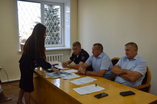 Темой разговора на внеочередном заседании комиссии по БДД в Нурлате стало столкновение юного питбайкера с автомобилем