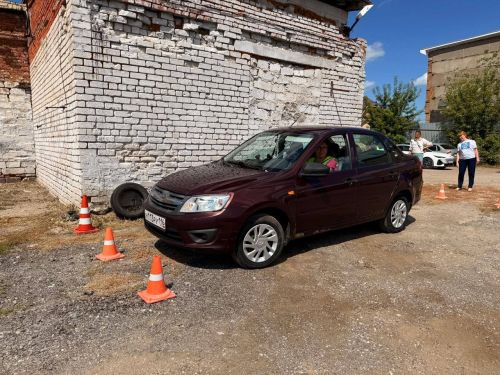 «Старты поколений» в Нурлате: семья Козловых одержала победу в испытаниях на знание ПДД