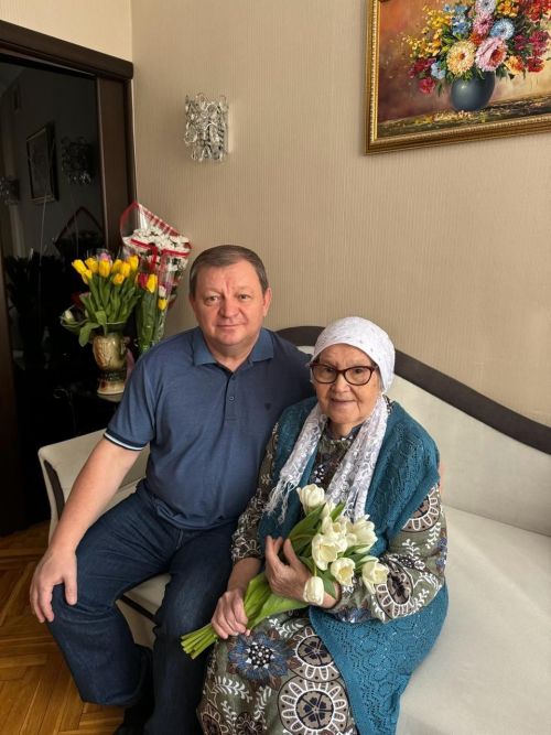 В семье Дамира Ишкинеева горе: ушла из жизни горячо любимая мама