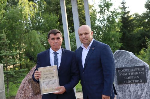 В Нурлате отметили День ветеранов боевых действий (+фоторепортаж)
