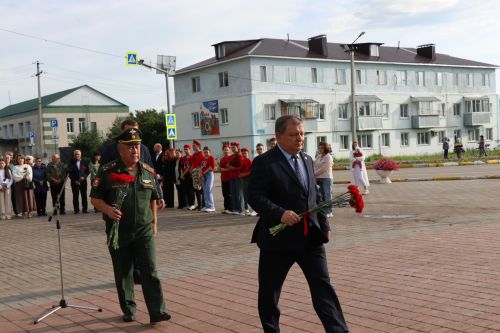 В Нурлате отметили День ветеранов боевых действий (+фоторепортаж)
