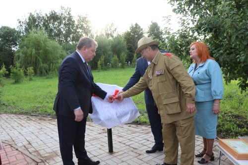 В Нурлате отметили День ветеранов боевых действий (+фоторепортаж)