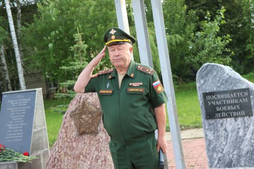 В Нурлате отметили День ветеранов боевых действий (+фоторепортаж)