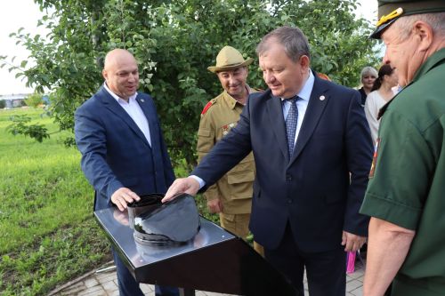 В Нурлате отметили День ветеранов боевых действий (+фоторепортаж)