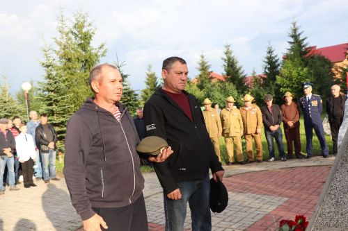 В Нурлате отметили День ветеранов боевых действий (+фоторепортаж)