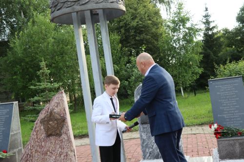 В Нурлате отметили День ветеранов боевых действий (+фоторепортаж)