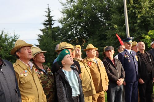 В Нурлате отметили День ветеранов боевых действий (+фоторепортаж)