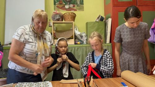 «Ильинский росточек»: творчество и единство в подготовке к благотворительной ярмарке