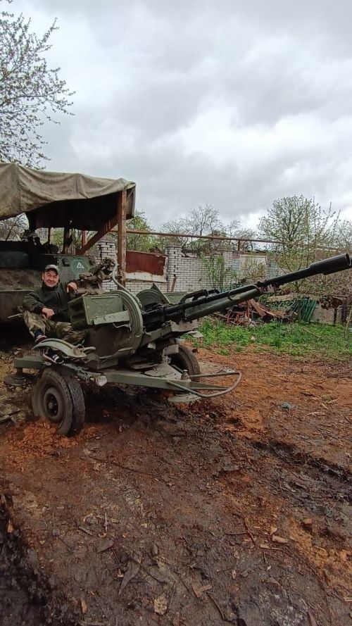Боец спецоперации Ринат Ахметов награжден медалью «За отвагу»