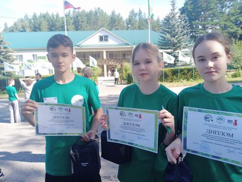 Юные экологи из Биляр-Озера блеснули на республиканском слёте лесничеств