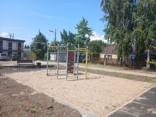Глава Нурлатского района проверил ход благоустройства городских территорий