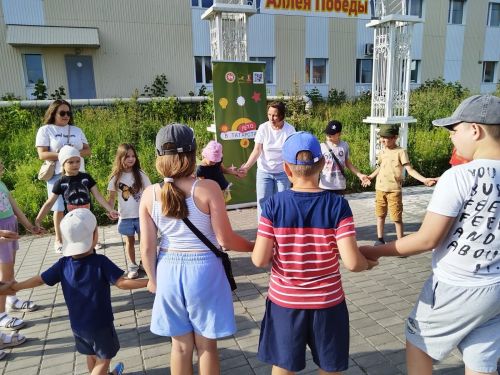 «Нескучные игры» прошли в сквере Железнодорожников Нурлата