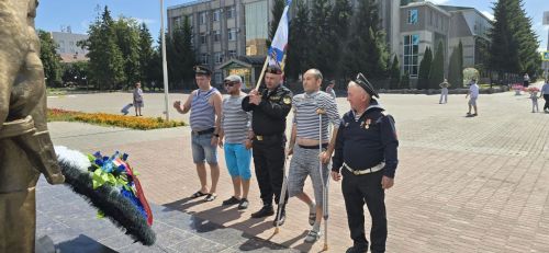 В Нурлате громко отметили День ВМФ: сигналы, флаги и память о героях