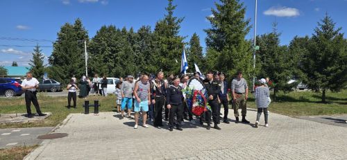 В Нурлате громко отметили День ВМФ: сигналы, флаги и память о героях