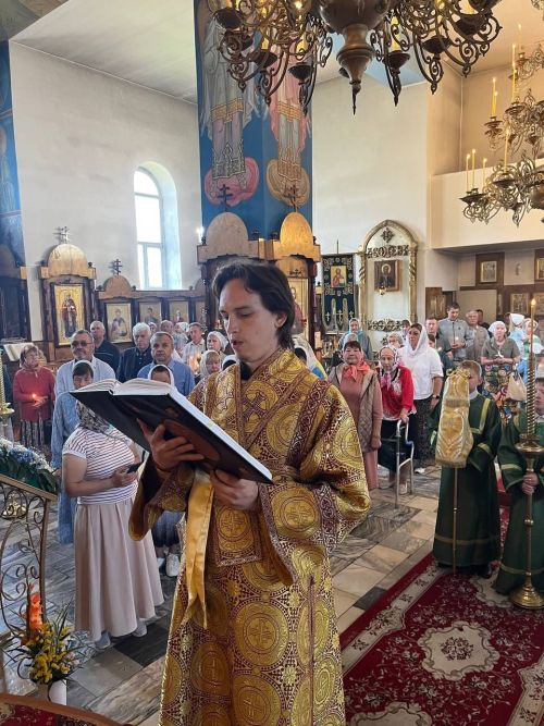 Архиерейское богослужение в Нурлате: тепло встречи и радость общей молитвы