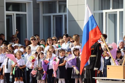 Госдума предложила ежегодные выплаты родителям школьников перед 1 сентября
