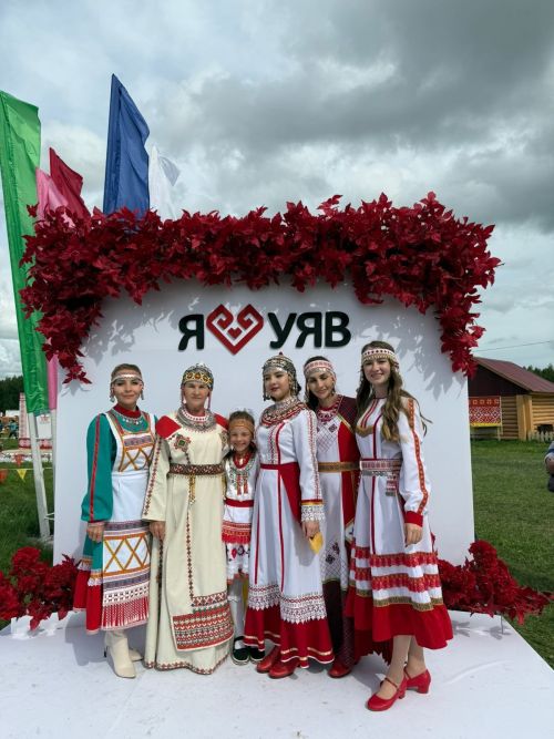 Юная Лилия Артамонова зажгла сцену «Уяв пике»: история юной звезды из Нурлата