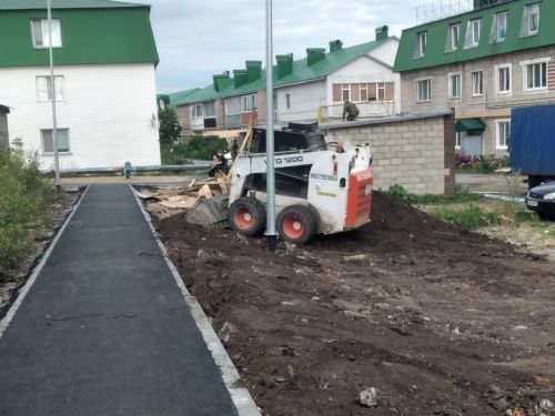 Нурлат преображается: 11 дворов благоустроено, работы идут еще в четырех