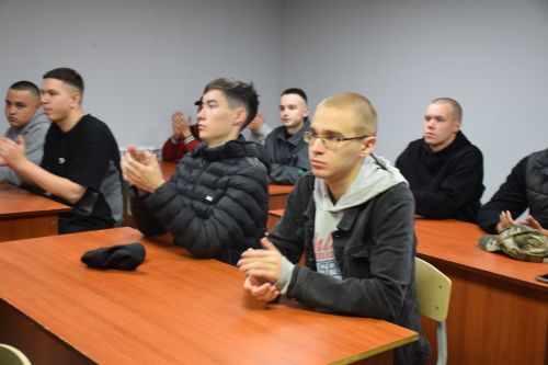 Еще 22 нурлатских призывника отправились служить России: летняя отправка завершена (+фоторепортаж)