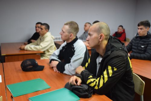 Еще 22 нурлатских призывника отправились служить России: летняя отправка завершена (+фоторепортаж)