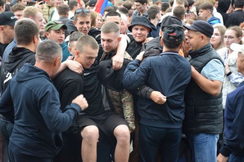 Еще 22 нурлатских призывника отправились служить России: летняя отправка завершена (+фоторепортаж)
