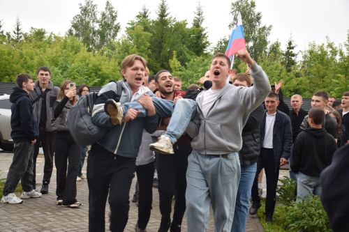 Еще 22 нурлатских призывника отправились служить России: летняя отправка завершена (+фоторепортаж)